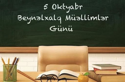Bakıda bu məktəbin şagirdlərindən qeyri-adi \"Müəllimlər günü\" təbriki - Əyləncəli və maraqlı anlar VİDEO