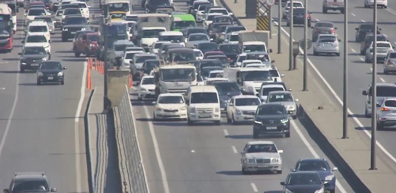 Bakıda yol qəzası: Bu istiqamətdə tıxac var - Foto
