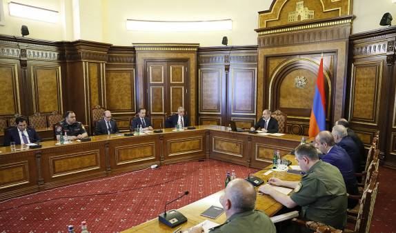Ermənistan hakimiyyətində istefalar: Siyahı Kremlin məxfi seyfində hazırlanıb?