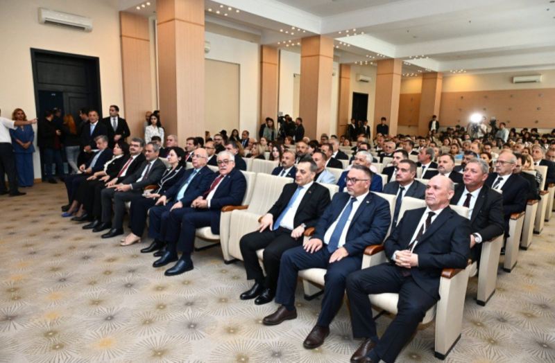 Bakıda “Türk dünyasında sürücülük təhsili” konfransı keçirilib - FOTOLAR 