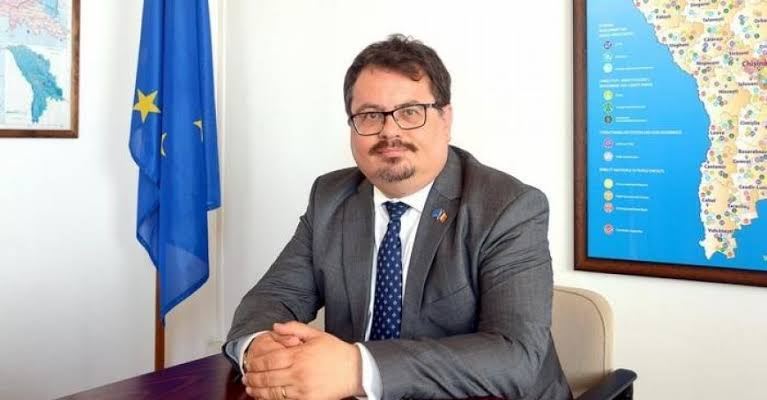 Peter Mixalko Azərbaycanı təbrik etdi 