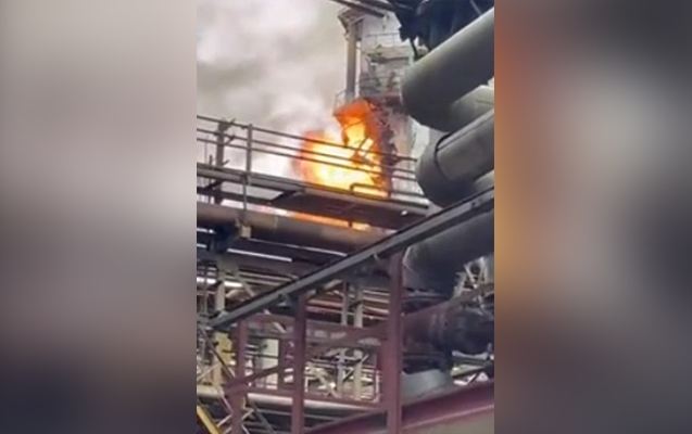 Bakıda Neft Emalı Zavodunda yanğın başlayıb - Yenilənir - Video 