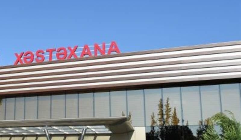 Xəstəxanalarda uzun növbələr yarandı: Vətəndaşlar şikayətçidirlər - VİDEO 