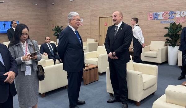İlham Əliyev Tokayevlə bir arada - Foto 