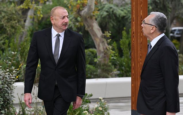 Prezident “Xəqani” bağında - Fotolar 