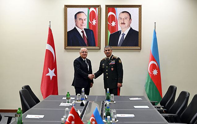 Zakir Həsənov Yaşar Gülərlə görüşdü 