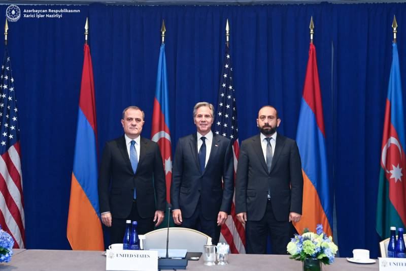 Azərbaycan, ABŞ və Ermənistan xarici işlər nazirlərinin görüşü keçirilir 