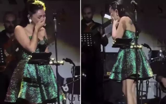 Konsertində dünən ölən müğənniyə görə ağladı - Video 