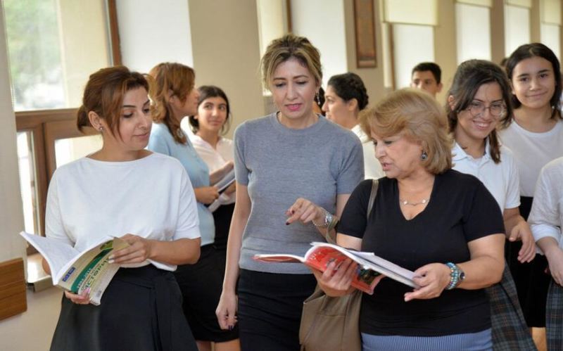 Müəllimlərin iş yerinin dəyişdirilməsi müsabiqəsi başlayır 