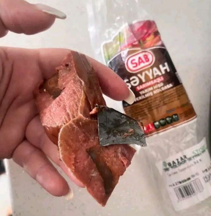 \"SAB\"-ın kolbasasından dəmir parçası çıxdı – FOTOLAR 