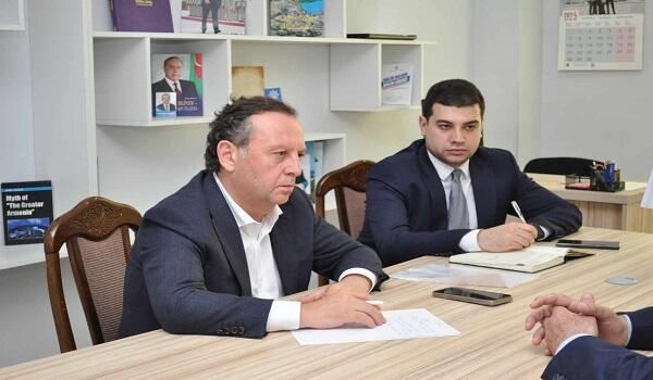 Samir Vəliyev vətəndaşların müraciətlərini dinlədi 