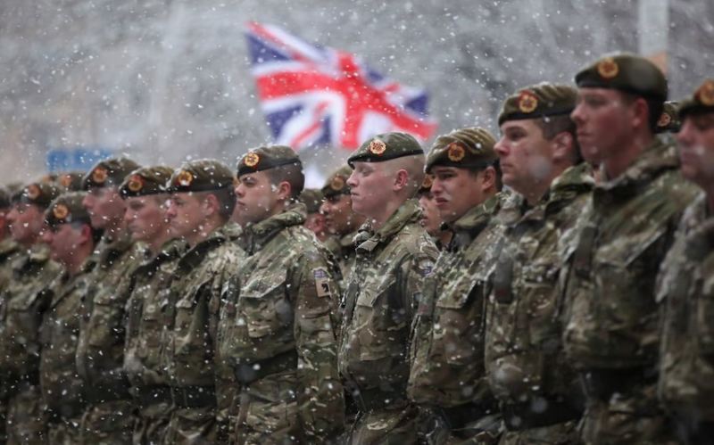Britaniya 5 il müddətinə Ukraynada qoşun yerləşdirə bilər 