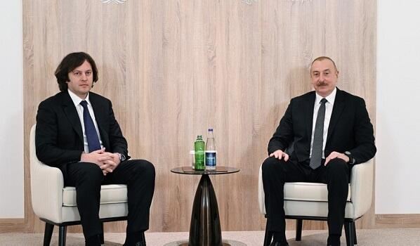 İlham Əliyev Kobaxidze ilə görüşdü 