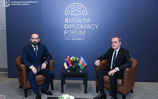 Azərbaycan və Ermənistan XİN başçıları Antalyada normallaşma prosesini müzakirə ediblər 