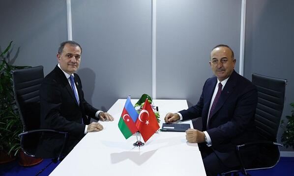 Bayramov Çavuşoğlunun atasının vəfatına görə Türkiyədə 