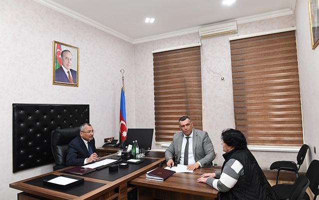 Rövşən Rzayev vətəndaş qəbulu keçirdi 