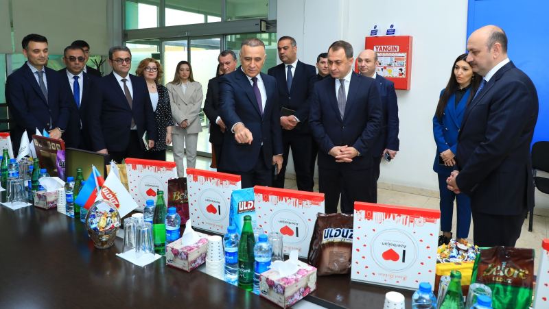 Nizami RİH başçısı Sahibkarlar Günü ilə əlaqədar “Ulduz” şokolad fabrikini ziyarət edib 