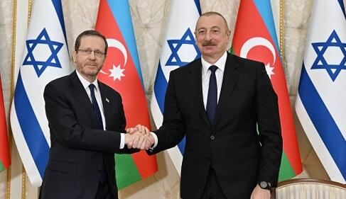 İlham Əliyev Hersoqa məktub göndərdi 