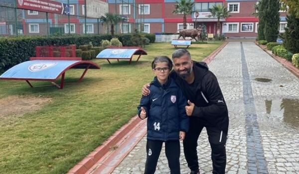 Azərbaycanlı futbolçu İspaniyadan dəvət aldı 