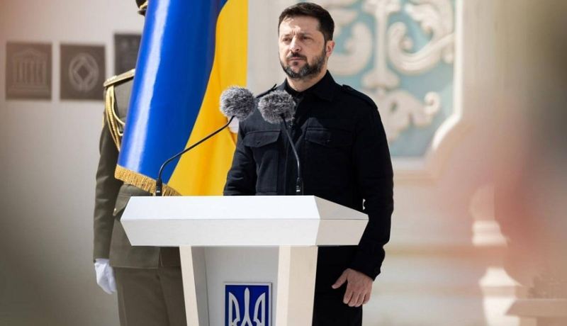 Zelenski: Putinlə görüşməyə hazıram 
