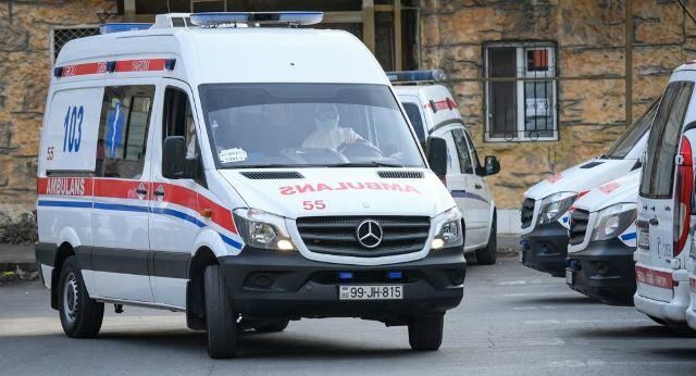 Bakıda 12 yaşlı uşaq amansızlıqla döyüldü 