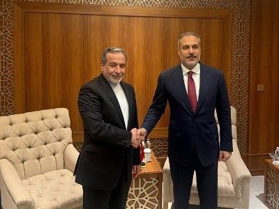 İran və Türkiyə XİN rəhbərləri görüşdü: Fələstin məsələsi gündəmdə...