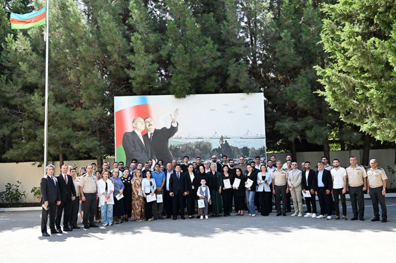 Şəhid jurnalistlər Məhərrəm İbrahimov və Sirac Abışovun medalları ailələrinə təqdim edilib 