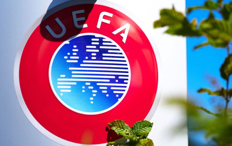 UEFA Ukraynanı cəzalandırdı 