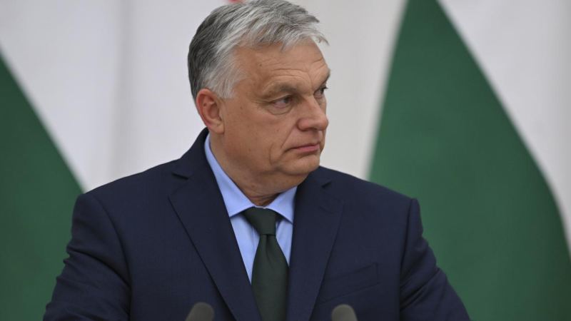 Orban: Ukraynada sülhü təşviq etmək üçün Türkiyə ilə əməkdaşlıq edirik 