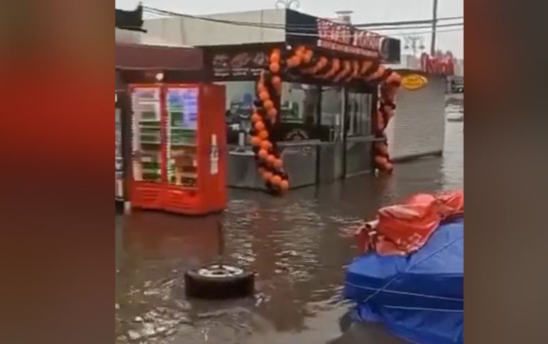 Yağışdan sonra “İnşaatçılar”ı su basdı 