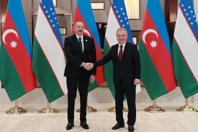 Şavkat Mirziyoyev Azərbaycan Prezidentini təbrik edib 