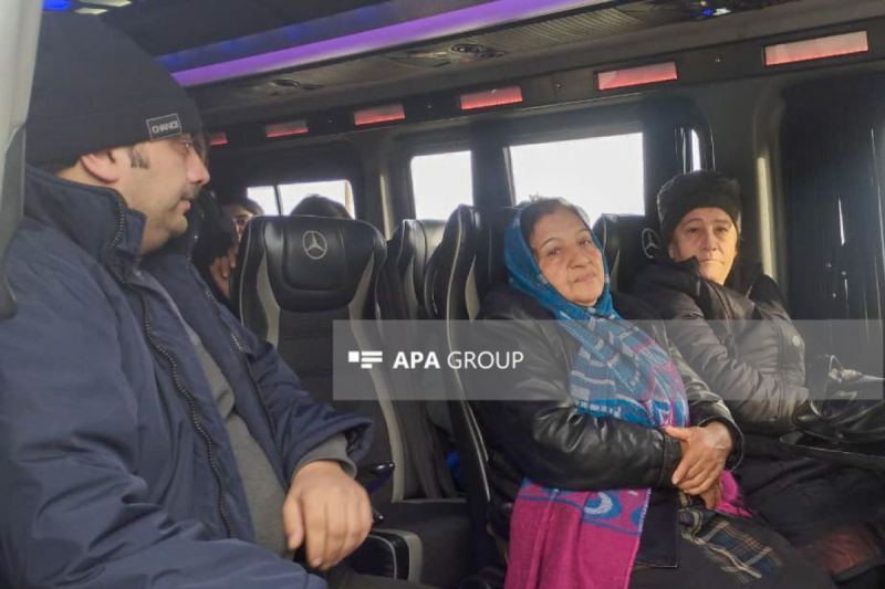 Ağdərənin Həsənriz kəndinə növbəti köç karvanı yola salınıb - FOTO 