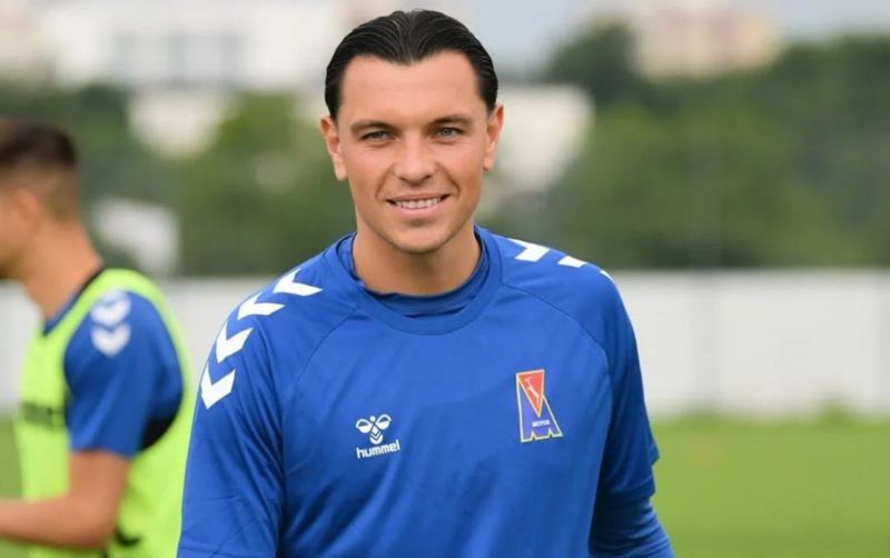 Renat Dadaşov “Qarabağ”a təklif olundu 