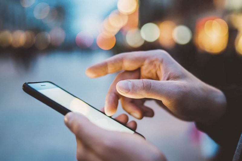 Mobil tətbiqlər reklam daşıyıcısı hesab olunacaq 