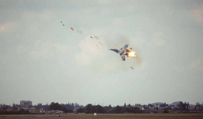 Rusiyanın Su-25 qırıcısı vuruldu 