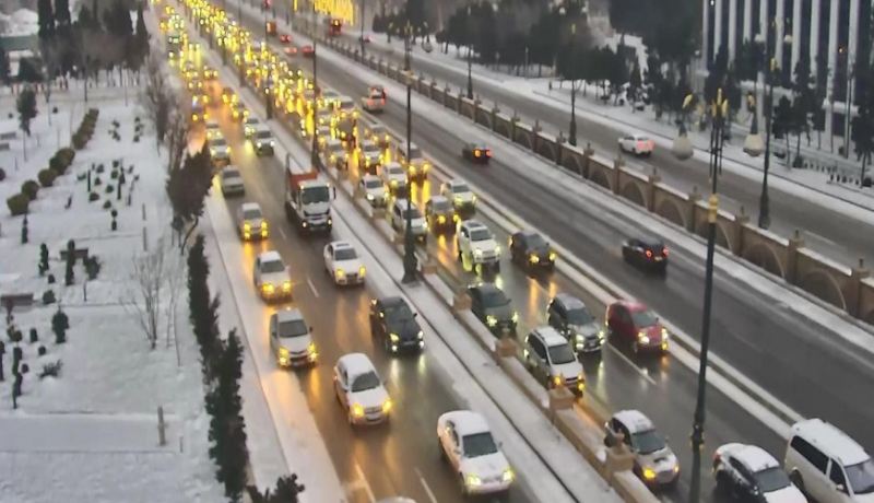 Bakıda sıxlıq olan yollar açıqlanıb - SİYAHI 