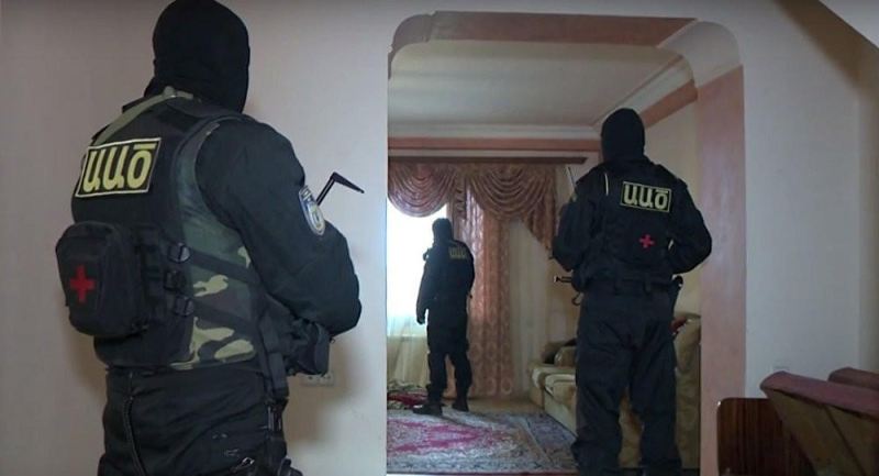 Rus və iranlı İrəvanda gecə 02:40-da, oteldə aləmi qatdılar… 