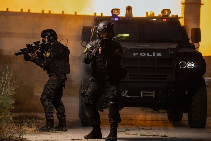 İnternet dələduzlarına qarşı ƏMƏLİYYAT –- Saxlanılanlar var 