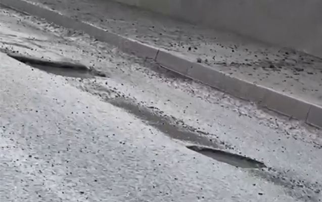 Qar yağdı, Zabrat yolu bu vəziyyətə düşdü - Video 
