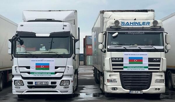 Bakıdan göndərilən yardım TIR-ları Türkiyəyə çatdı 