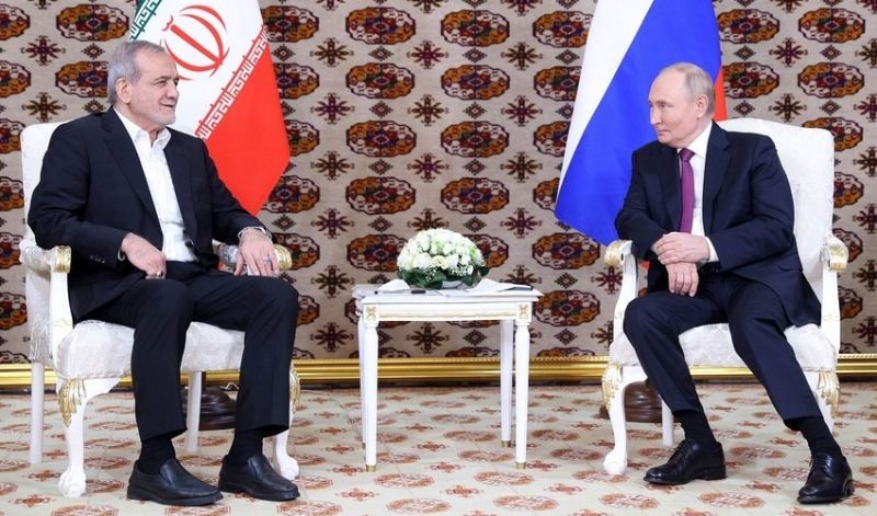 Putin və Pezeşkian bu tarixdə görüşəcəklər- Müzakirə olunacaq məsələlər 