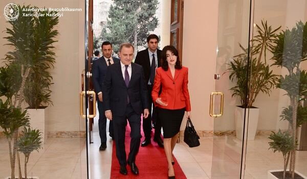 XİN başçılarının geniş tərkibdə görüşü oldu 