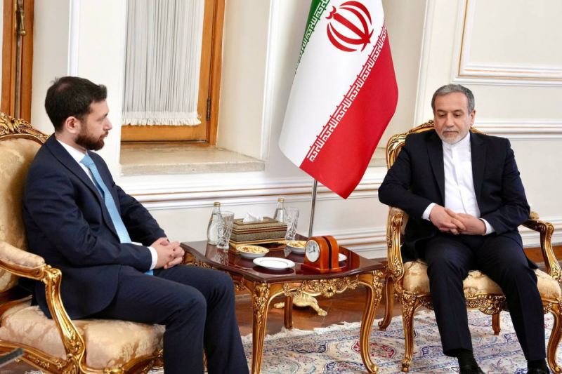 Ermənistan XİN başçısının müavini İranın xarici işlər naziri Abbas Araqçi ilə görüşüb 