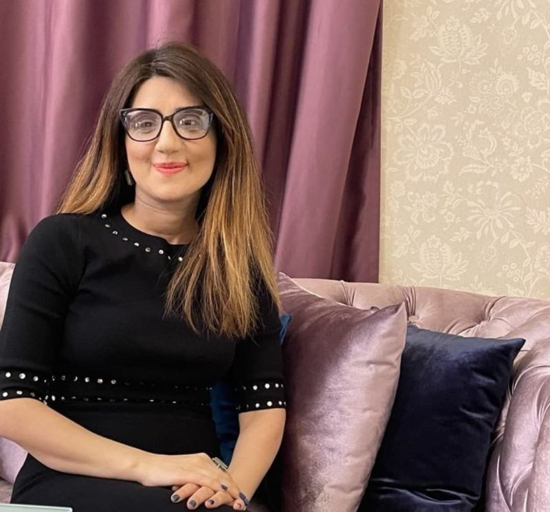 Bir qərinə, iki il 
