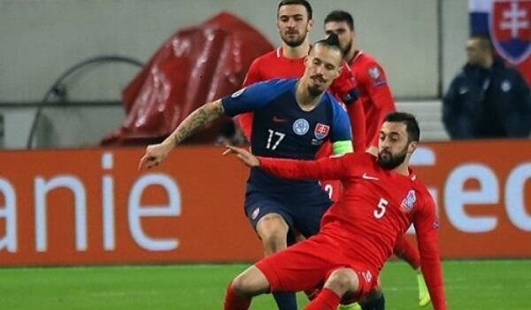 \"Neftçi\" millinin üzvünü transfer etdi 