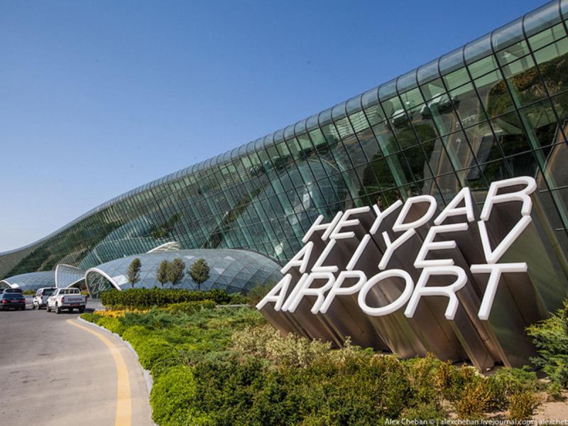 Aeroporta dəmiryol xətti çəkiləcək 