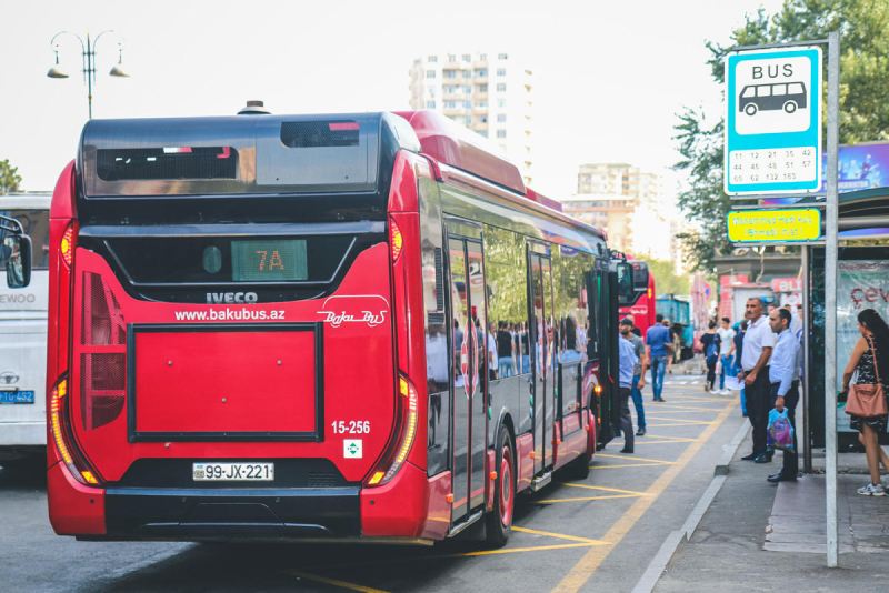 Bakıda avtobusların sayı 2800-ə çatdırılacaq 