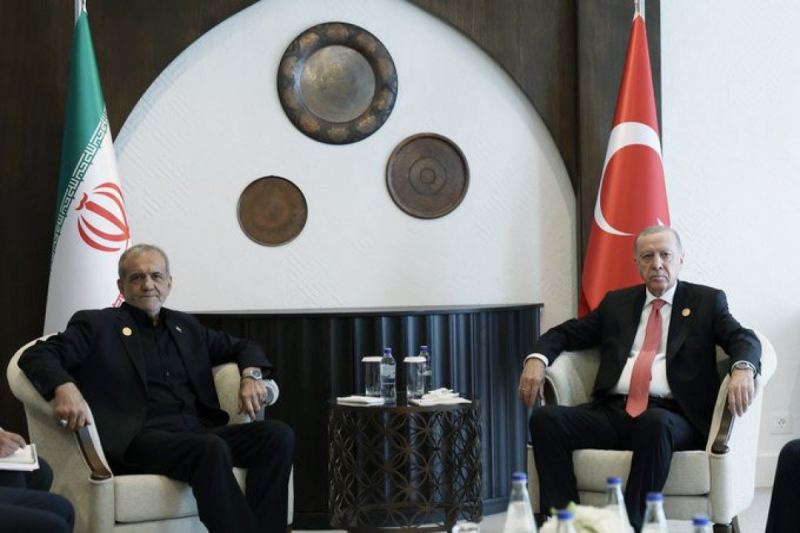 Ərdoğan və Pezeşkian Xankəndidə görüşüb 