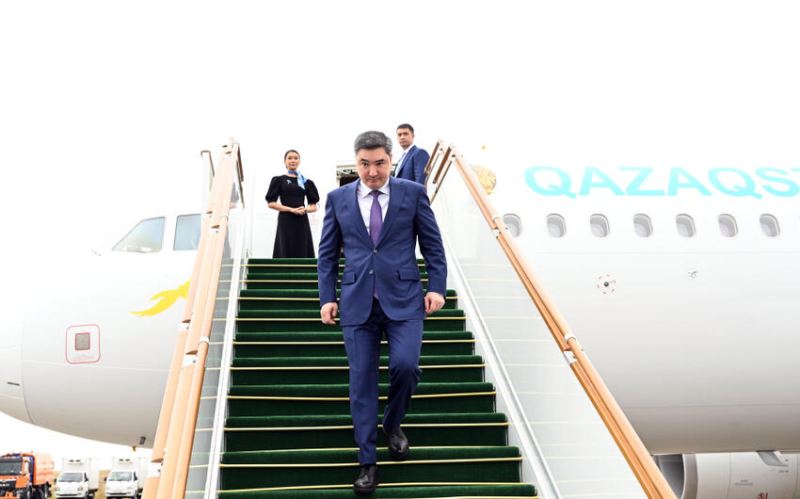 Qazaxıstanın Baş naziri Füzuliyə gəldi 