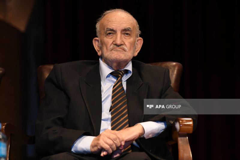 Məmməd İsmayıl xəstəxanadan evə buraxılıb 
